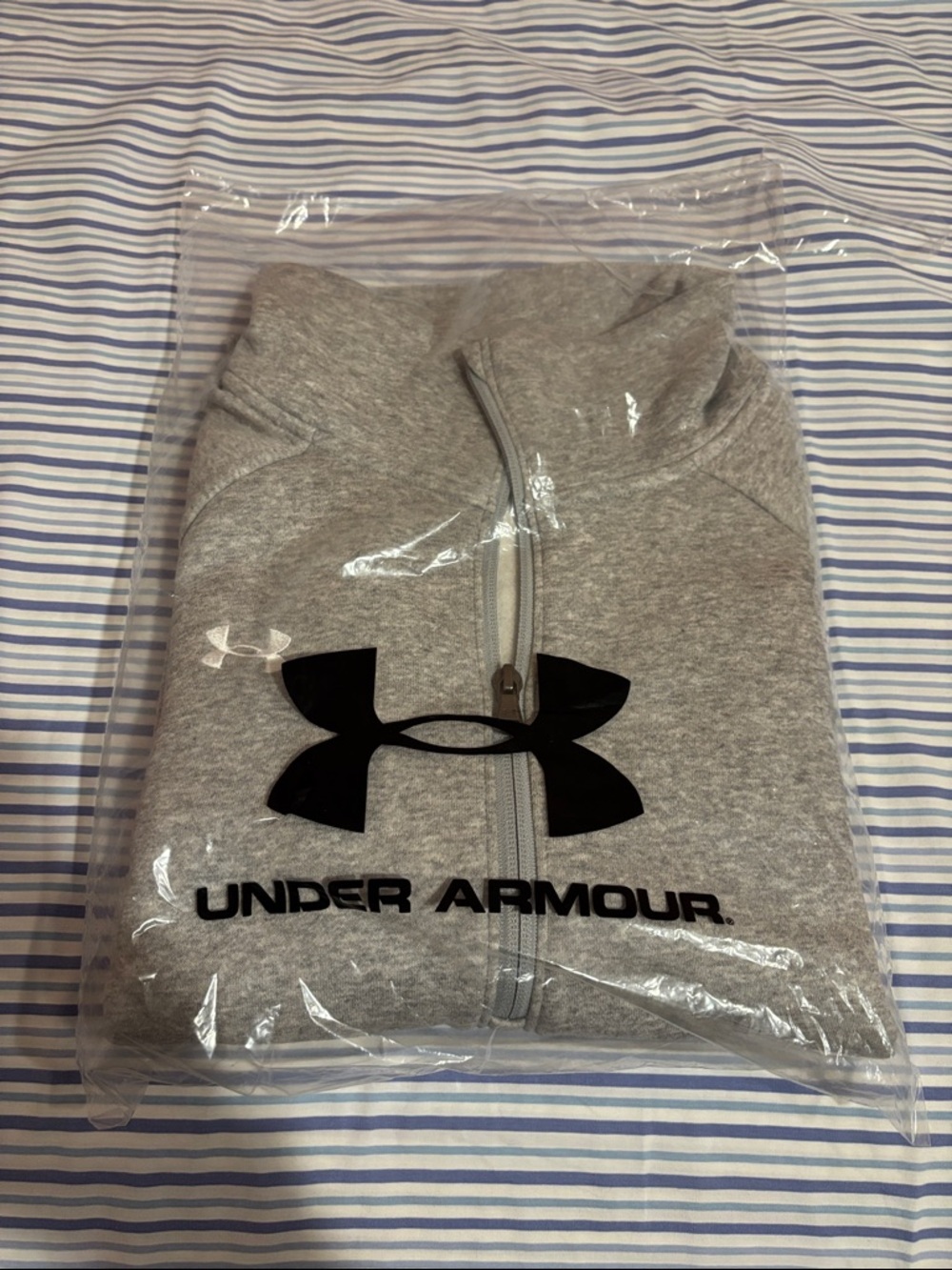 Under Armour Rival women’s quarter zip NWT